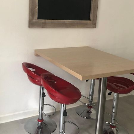 Charmant Appartement Au Paradis Romagnat Dış mekan fotoğraf
